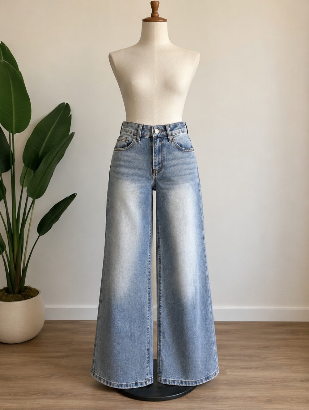 Women's Light Blue Wide-Leg Flare Jeans